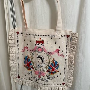 NWT Cath Kidston Queen Elizabeth Platinum Jubilee Tote Bag